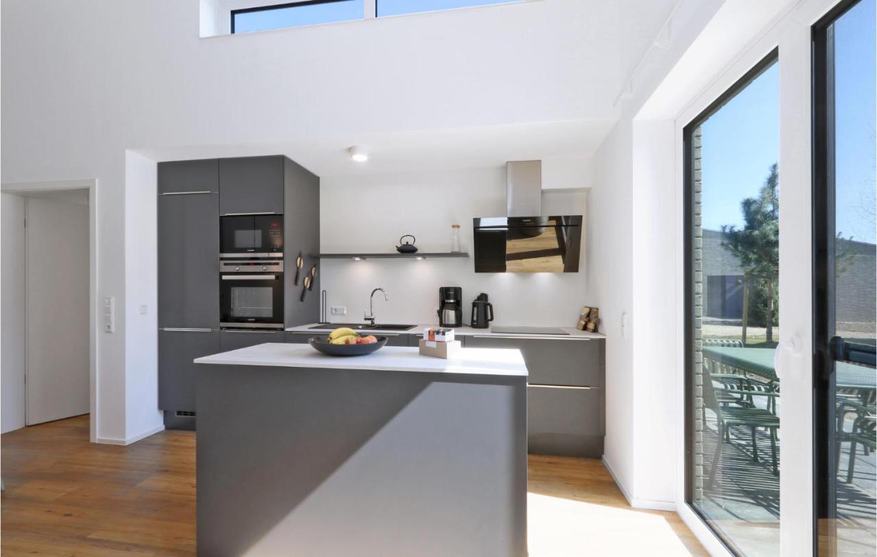 Awesome Home In Lembruch-Duemmer See With Kitchen Esterno foto